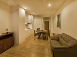 Junior Suite Living Room